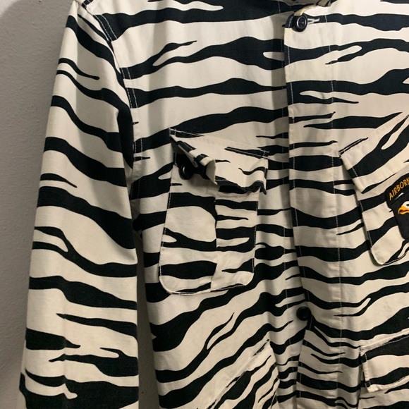 Supreme Airborne Zebra Jungle Jacket 2011 Supreme Airborne Zebra Jungle Jacket 2011